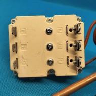 Bulb thermostat - Temperature 8°/75°C - Manual reset - 3 Poles - Bulb dimensions 7x141 mm - Nominal current 20A
