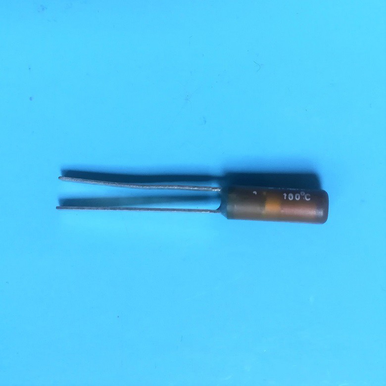 Thermalfuse type L10 - Temperature 100°C - Wires 25x25mm - Rated current 8A